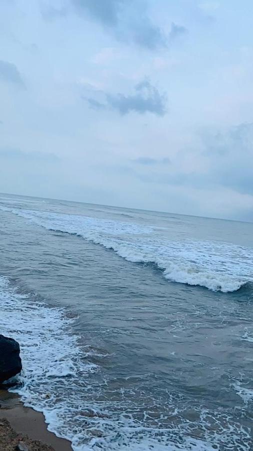 Catch A Wave Hotel Mahabalipuram Exterior photo
