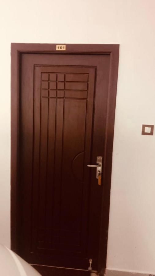 Catch A Wave Hotel Mahabalipuram Exterior photo